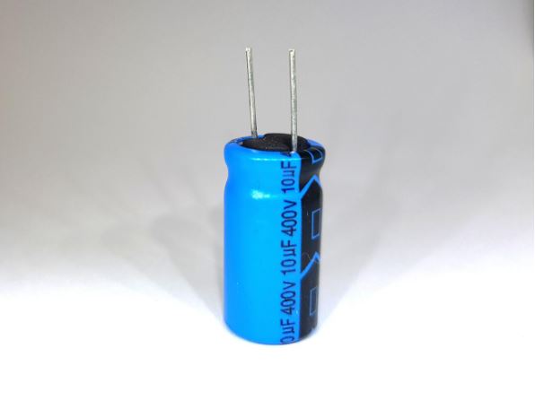 1 capacitor.JPG